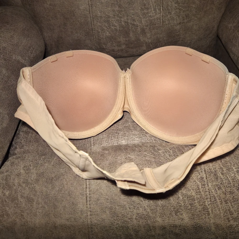 Elomi Smooth Underwired Moulded Strapless Bra in Sahara 42DDD